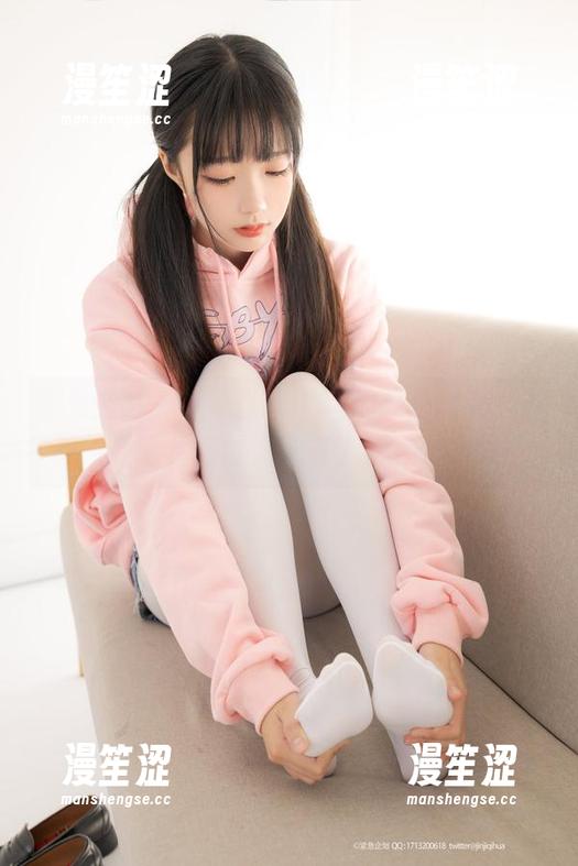 紧急企划 - 小奶糕Milky的粉色时代，最新一组图片居然又带来了我的少女心！