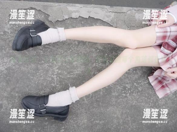 紧急企划-小恩 紧急企划 - 小恩穿上体操服,图包里的每个角落都在私语