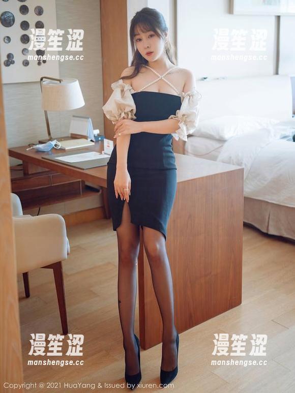花漾show - 看到李可可最新户外图包，有种对话的错觉，周围的鸟儿是否也在讨论这造型？