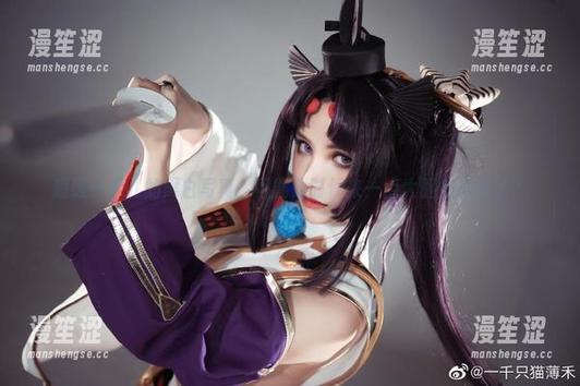 超级小禾儿的黑白写真，可能是时候来一点大胆的颜色了？