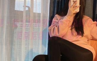 微密圈 – 新出炉的软妹小九九纯白写真，更新后你想不看都难
