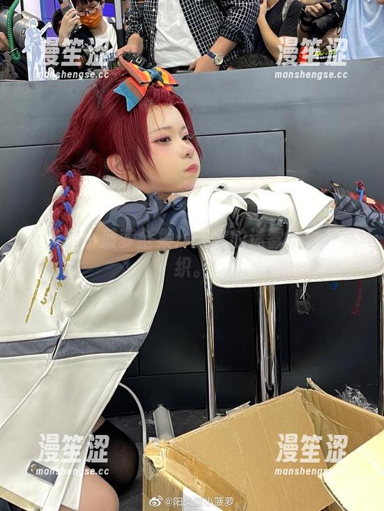 阳炎型小菠萝 阳炎型小菠萝全集:天火的迷雾与清晨交织。