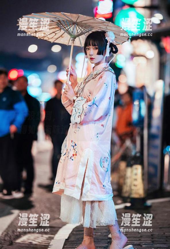 阿包也是兔娘 万万没想到,阿包也是兔娘能把裤里丝玩得如此有味道,原图出处不能少啊。