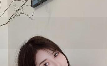微密圈 – 阿色旅拍最新作品集：色彩无疑，却又猝不及防。