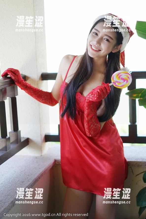青豆客 - 穆菲菲这全套写真，双人的暧昧真让人浮想联翩，咳咳～
