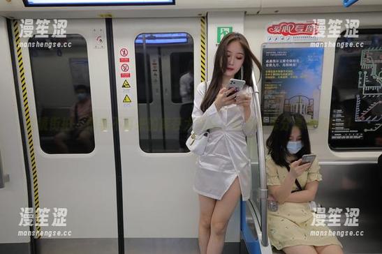 魔镜街拍 - 雨季不再来的库存大揭秘，凯恩图库分享带你GO！